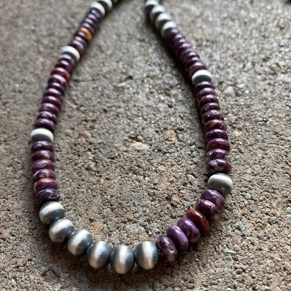 S.Silver Purple Spiny Oyster W Pears Bead Necklace - Picture 9 of 12